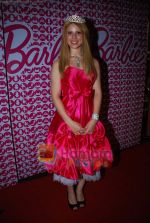 Barbie celebrates Christmas with children in Landmark, Infinity Mall on 24th Dec 2009 (22).JPG